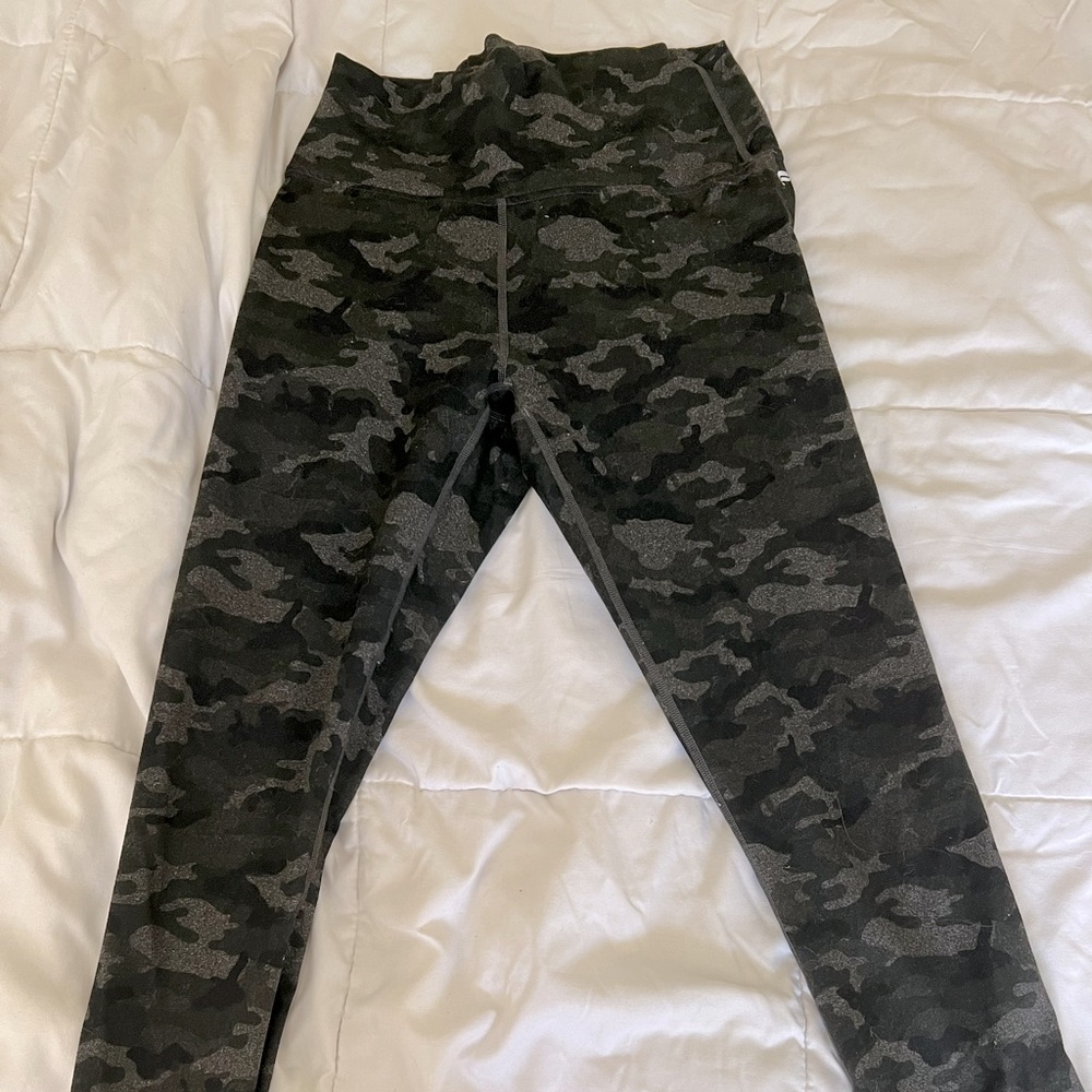 Fabletics camo leggings